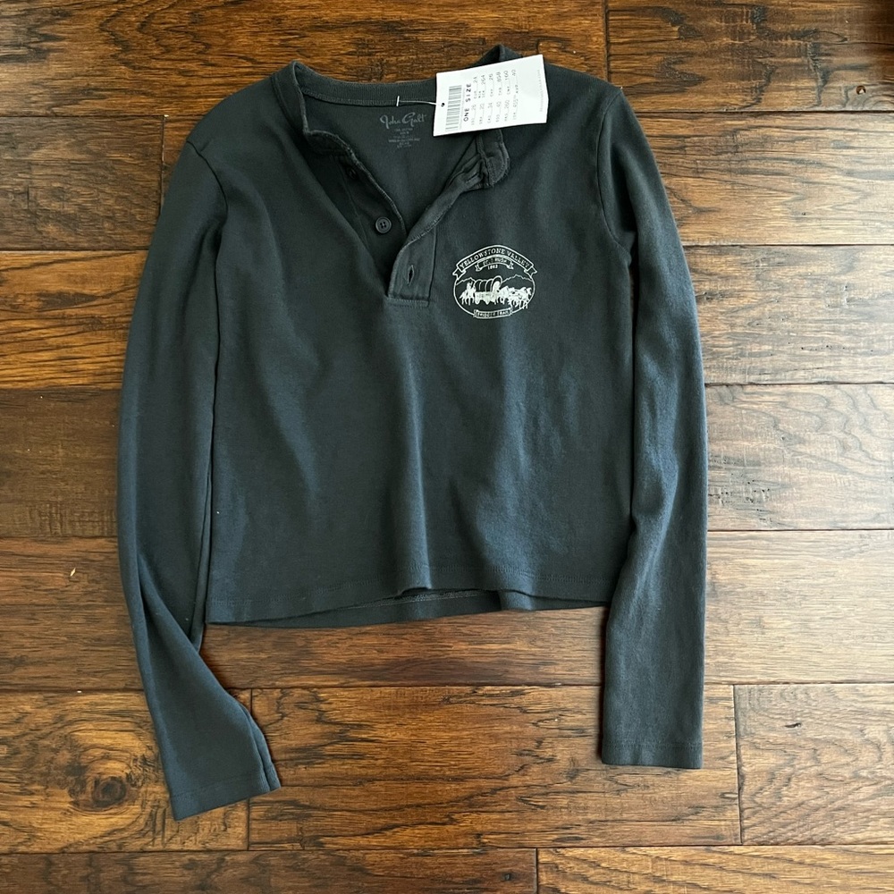 Brandy Melville Charlie Yellowstone top